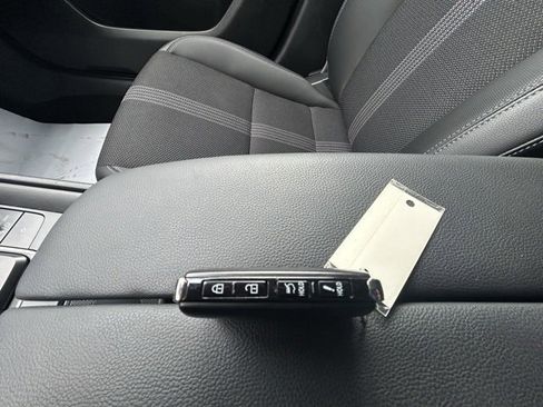 Certified 2025 MAZDA CX-50 2.5 Hybrid w/ Weather Package image 26