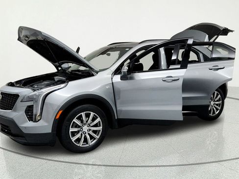 Certified 2023 Cadillac XT4 Sport w/ Cold Weather Package FWD image 9