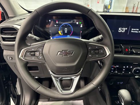 New 2026 Chevrolet TrailBlazer LT w/ Convenience Package AWD/4WD image 7