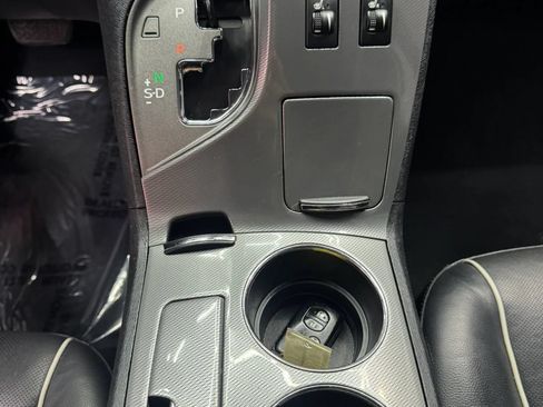 Used 2015 Toyota Venza XLE FWD image 18