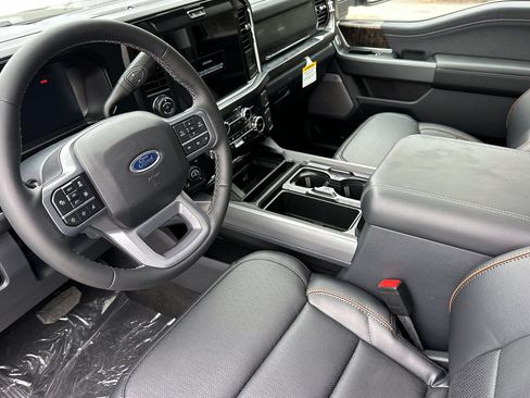 New 2026 Ford F250 Lariat w/ Tremor Off-Road Package AWD/4WD image 9