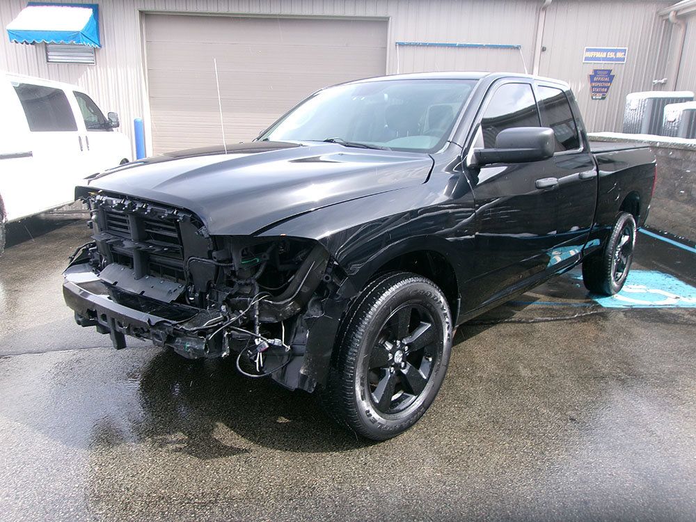 Used 2014 RAM 1500 Express w/ Black Ram 1500 Express Group AWD/4WD image 1