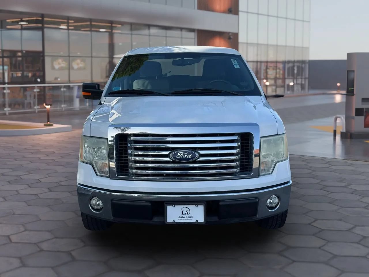 Used 2010 Ford F150 XLT RWD image 9