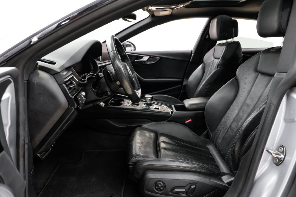 Used 2019 Audi A5 2.0T Prestige w/ Black Optic Plus Package AWD/4WD image 4