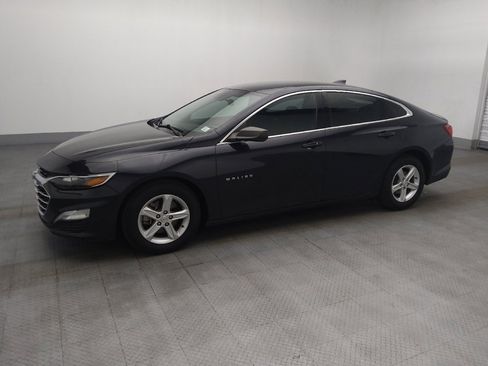 Used 2023 Chevrolet Malibu LS FWD image 2