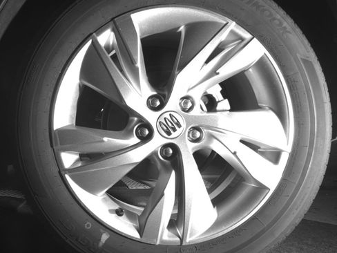 Used 2025 Buick Encore GX Preferred FWD image 14