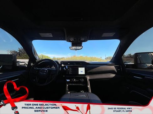 Used 2024 GMC Sierra 2500 AT4X image 14