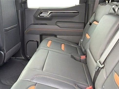 New 2026 GMC Sierra 1500 AT4 w/ AT4 Premium Package image 19