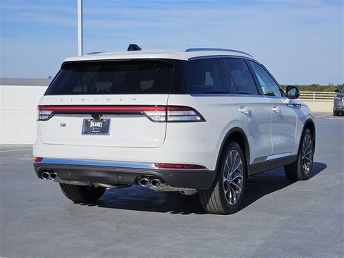 New 2026 Lincoln Aviator Reserve w/ Illumination Package image 7