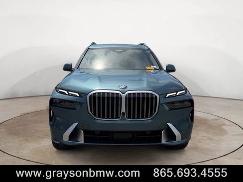 Used 2026 BMW X7 xDrive40i AWD/4WD image 8