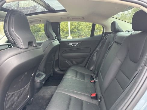 Used 2024 Volvo S60 B5 Plus image 14