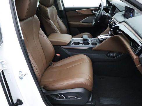 Used 2023 Acura MDX SH-AWD w/ Technology Package image 16