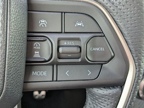 Used 2024 Toyota Tacoma TRD Sport image 24