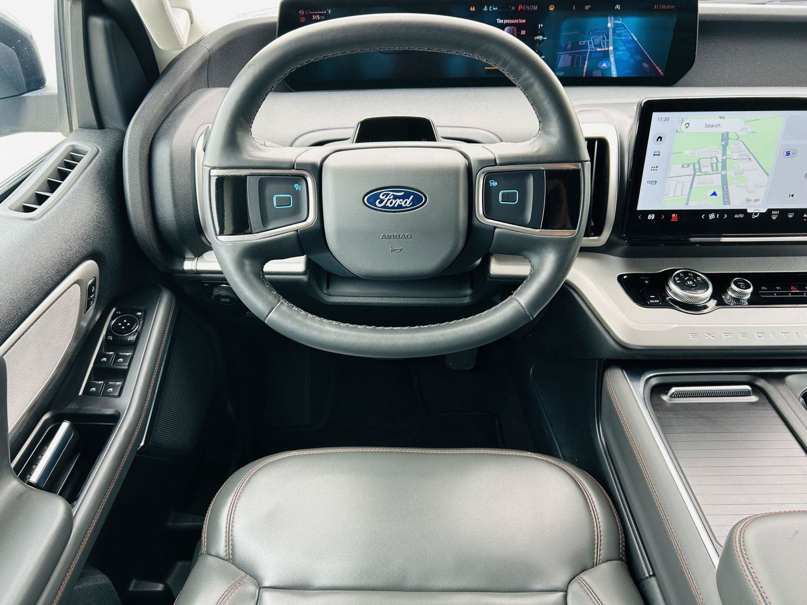 Used 2025 Ford Expedition Active AWD/4WD image 21