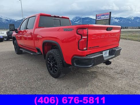 Used 2025 Chevrolet Silverado 3500 LT w/ Trail Boss Package image 5