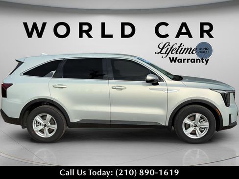 New 2026 Kia Sorento LX image 2