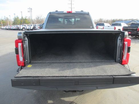 Used 2024 Ford F350 Platinum image 8