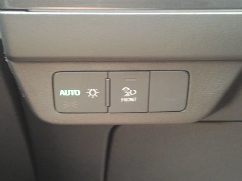 Used 2022 Audi Q4 e-tron Prestige w/ S Line Plus Package AWD/4WD image 38