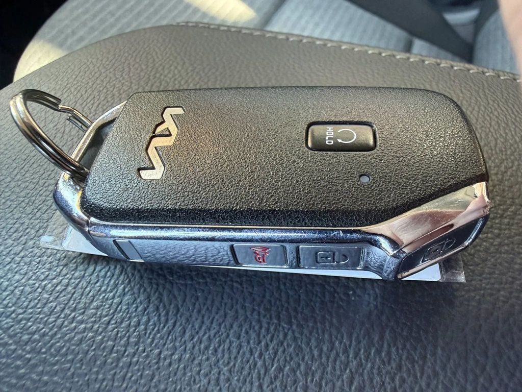Used 2024 Kia Soul EX FWD image 16