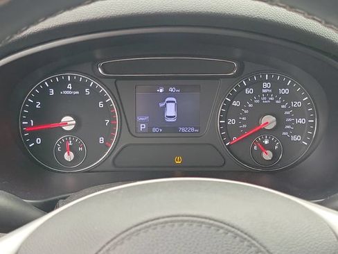 Used 2020 Kia Sorento LX AWD/4WD image 15