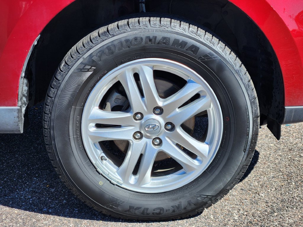 Used 2010 Hyundai Santa Fe GLS AWD/4WD image 30