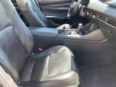 Used 2020 MAZDA MAZDA3 Sedan w/ Premium Package FWD image 26