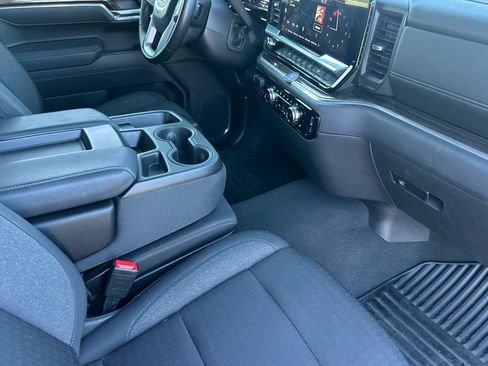Used 2025 GMC Sierra 1500 Elevation AWD/4WD image 19