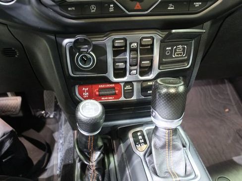 Used 2021 Jeep Gladiator Mojave image 15