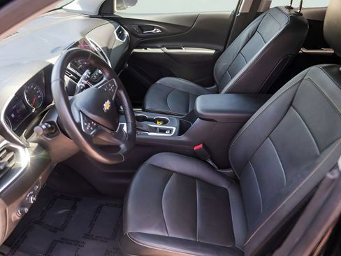 Used 2020 Chevrolet Equinox LT w/ Midnight Edition FWD image 12