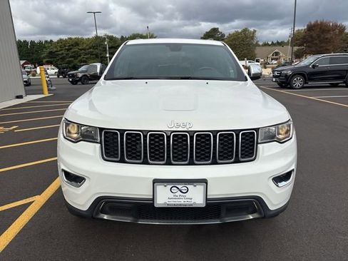 Used 2021 Jeep Grand Cherokee Limited image 3