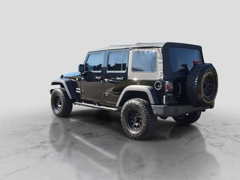Used 2017 Jeep Wrangler Unlimited Sport w/ Quick Order Package 24S AWD/4WD image 6