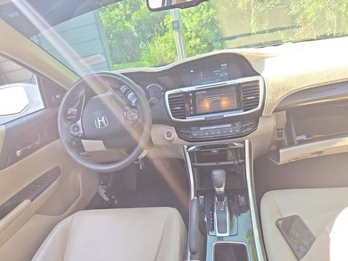 Used 2016 Honda Accord EX-L image 7