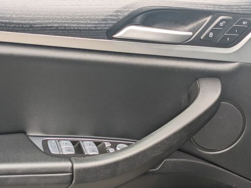 Used 2024 BMW X3 xDrive30i image 13