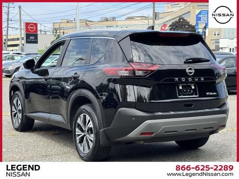 Certified 2023 Nissan Rogue SV w/ SV Premium B Package AWD/4WD image 6
