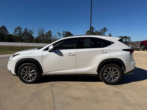Used 2015 Lexus NX 200t FWD image 2