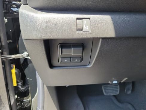 New 2026 Chevrolet Colorado Trail Boss AWD/4WD image 22