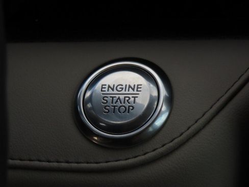 Certified 2025 Lincoln Nautilus Premier AWD/4WD image 27