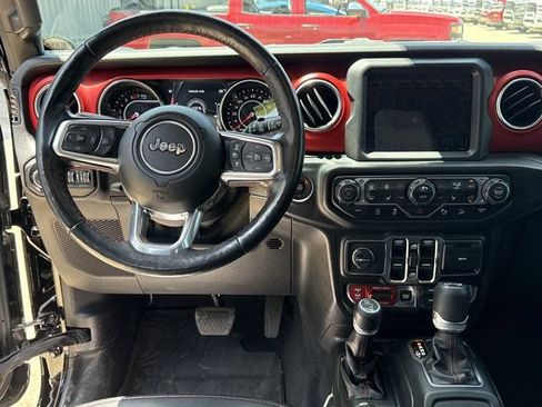 Used 2019 Jeep Wrangler Unlimited Rubicon w/ Dual Top Group AWD/4WD image 7
