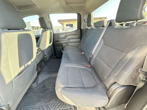 Used 2020 Chevrolet Silverado 1500 LT image 23