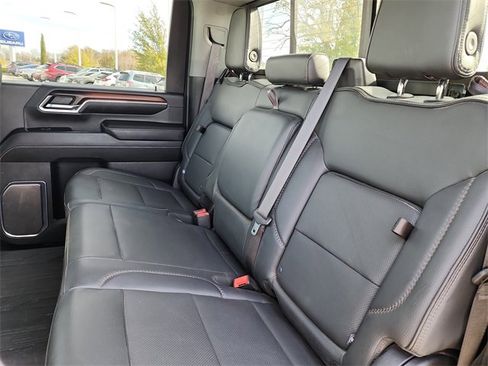 Used 2024 GMC Sierra 2500 Denali w/ Denali Reserve Package image 20