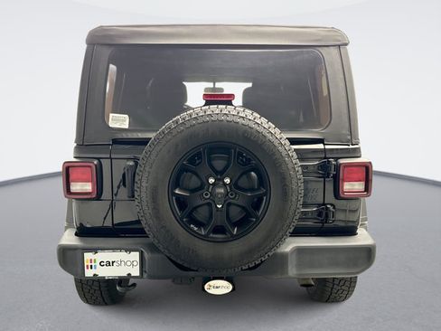 Used 2021 Jeep Wrangler Unlimited Sport AWD/4WD image 4