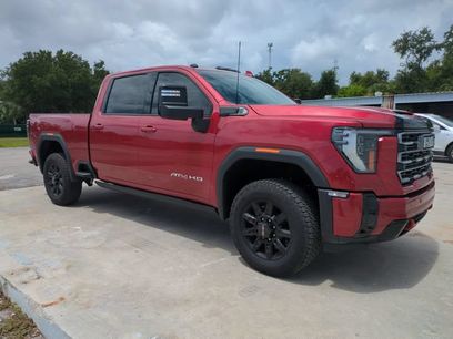 Used 2025 GMC Sierra 2500 AT4 w/ AT4 Premium Plus Package