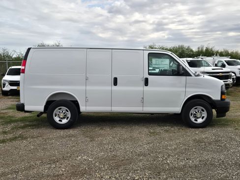 New 2025 Chevrolet Express 2500 w/ Driver Convenience Package image 2