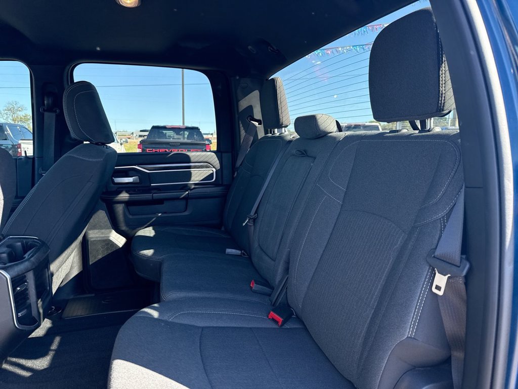 Used 2023 RAM 2500 Big Horn w/ Level 1 Equipment Group AWD/4WD image 19