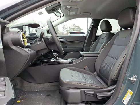 New 2026 Chevrolet Trax LT w/ Driver Confidence Package image 6