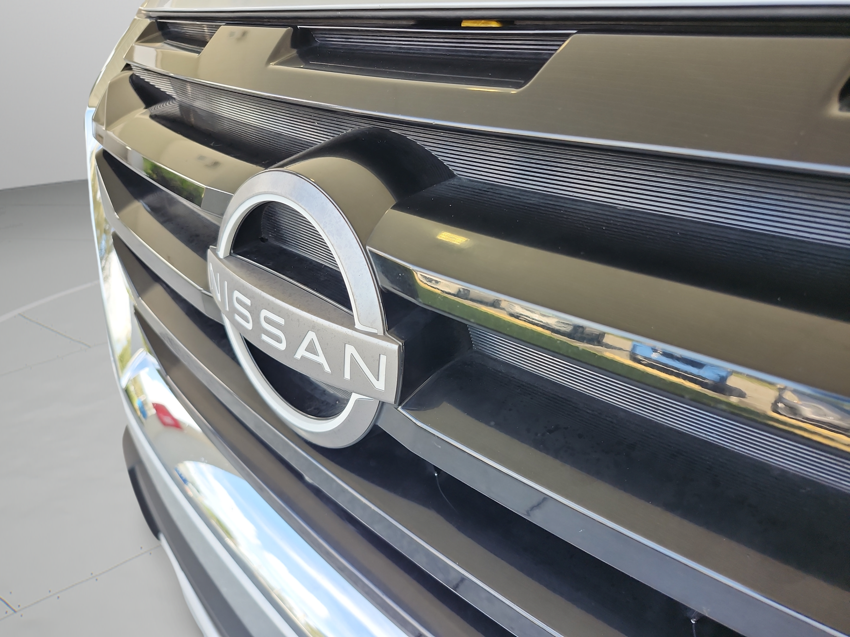 Used 2024 Nissan Pathfinder SL w/ SL Premium Package AWD/4WD image 31