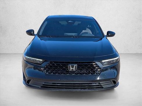 Used 2023 Honda Accord Sport image 2