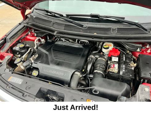 Used 2016 Ford Explorer Platinum image 16