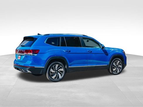 New 2025 Volkswagen Atlas SEL image 11