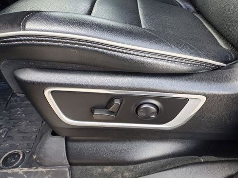 Used 2022 RAM 1500 Laramie image 7